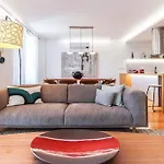 Outstanding Santos Spacious 2 Bedroom Apt W Ac