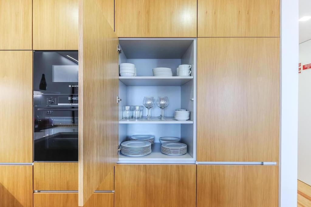 Outstanding Santos Spacious 2 Bedroom W Ac Apartment